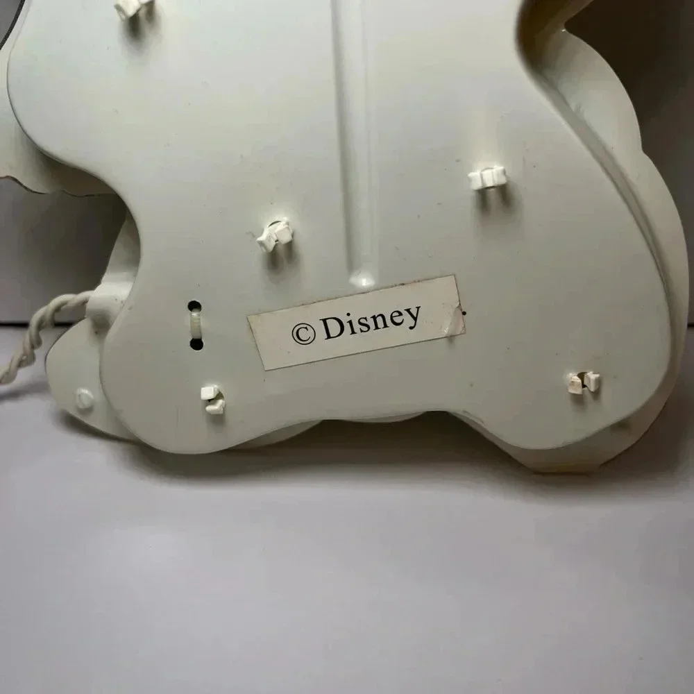 Disney Minnie Snowflake Glitter GLOW Indoor And Outdoor Use Decoration VINTAGE